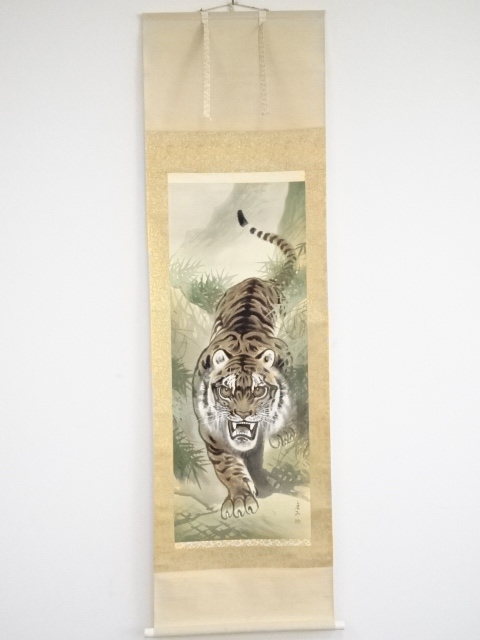 JAPANESE HANGING SCROLL / HAND PAINTED / TIGER